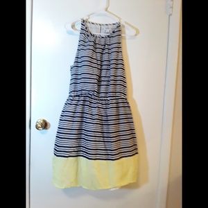 Old navy striped dress perfect for Easter  🐣
